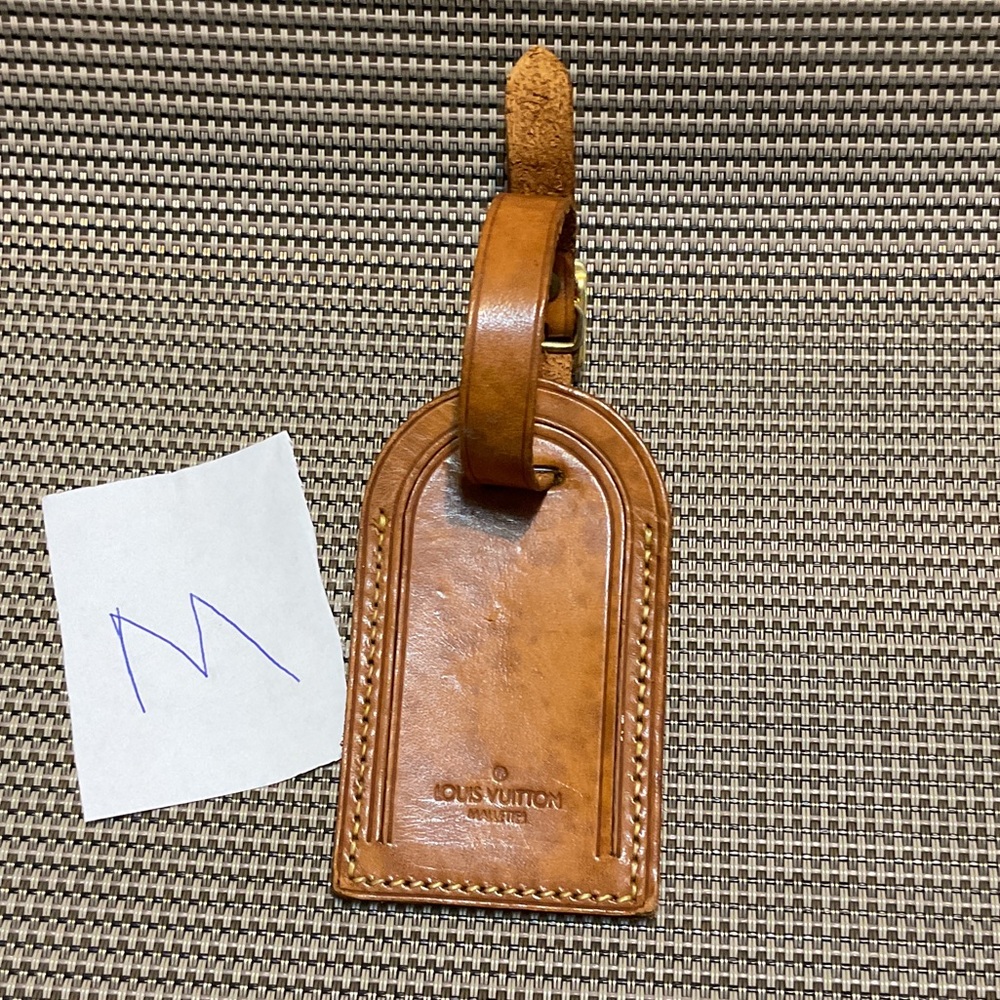 Louis Vuitton Leather Luggage Tag
